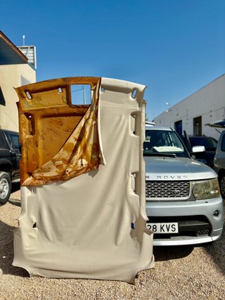 TAPIZADO DE PUERTAS Y TECHO DE COCHE