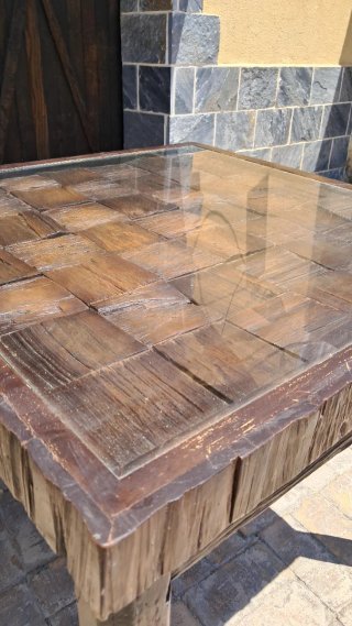 Mesa y 4 sillas rústicas artesanales madera maciza