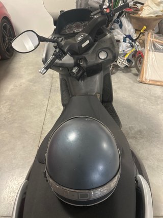 Kymco 250cc Maxi Scooter 2006