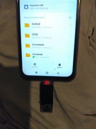 USB 268.43GB + Llavero + Adaptador