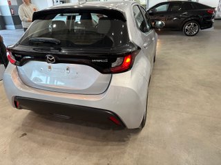 Mazda 2 1.5 85 kW 116 CV CVT Centreline (2023)