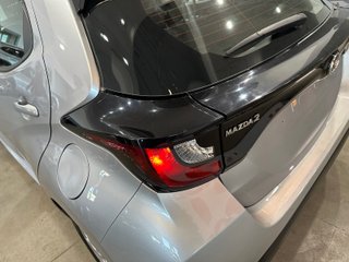 Mazda 2 1.5 85 kW 116 CV CVT Centreline (2023)