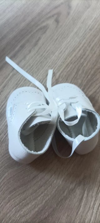 Zapatos de bautizo blancos
