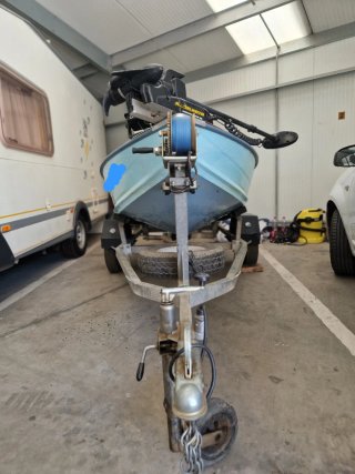 SE VENDE BARCA DE PESCA