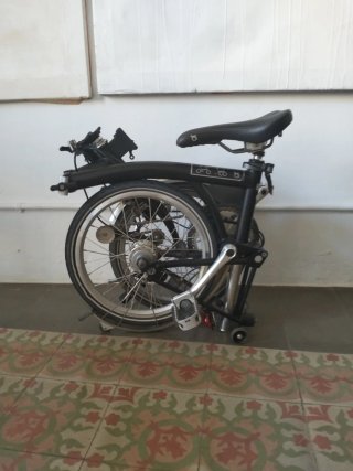 Bicicleta Brompton plegable