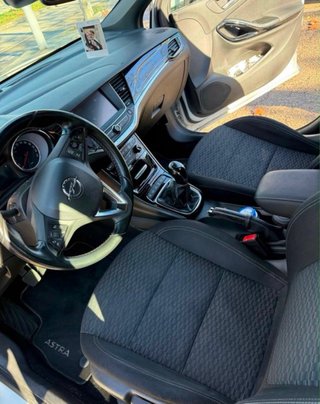 Opel Astra 2016