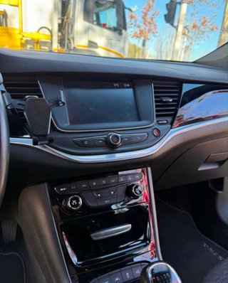 Opel Astra 2016