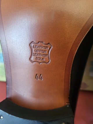 Zapatos NUEVOS de piel  CARNINA Negro Talla 44
