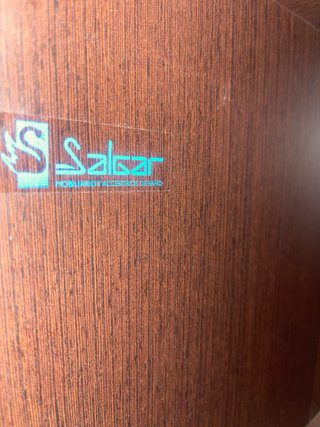 Estantería de baño alta madera oscura