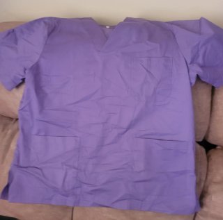 Camiseta uniforme morada