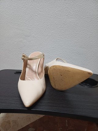 Zapatos de piel Gloria Ortiz. Talla 39