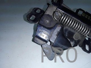 cerradura capot mercedes clase A w168 usada