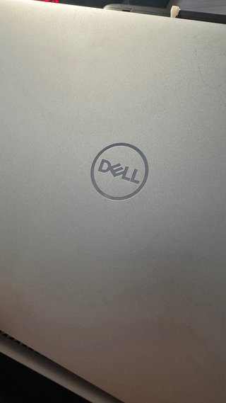 Portátil Dell XPS 15 9500 GTX 1650 Ti