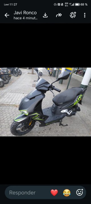 Moto MITT Scooter Negra de 49
