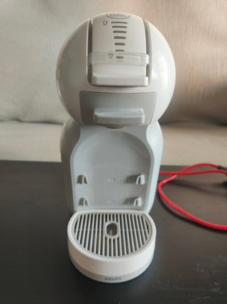 Cafetera Dolce Gusto Krups blanca