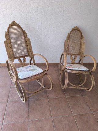 Mecedora de Rattan y Madera