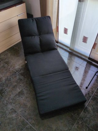 Sillón de suelo plegable negro