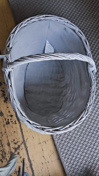 Cesta de mimbre para setas