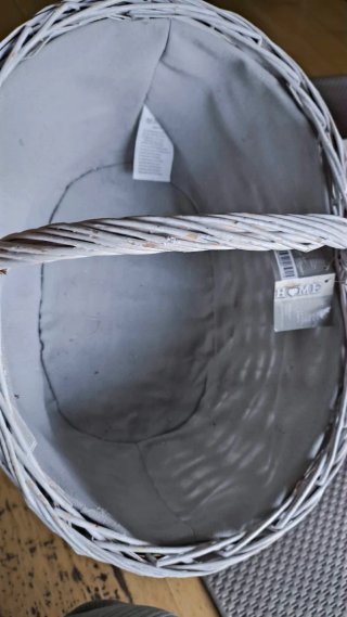 Cesta de mimbre para setas