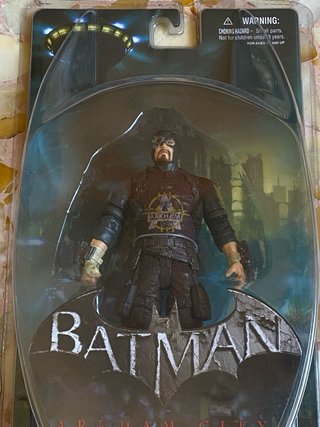 Dc Collectibles deadshot arkham city figure