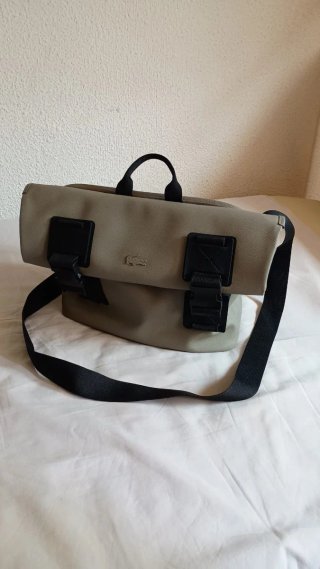 Bandolera Lacoste Cuero Beige