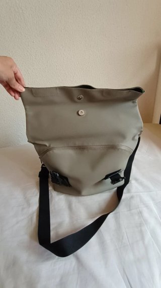 Bandolera Lacoste Cuero Beige