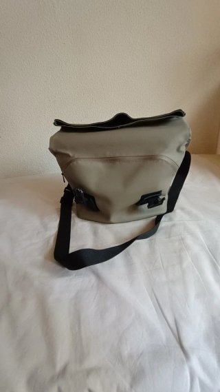 Bandolera Lacoste Cuero Beige