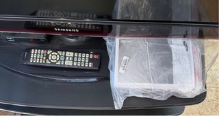 Samsung LCD(37”)