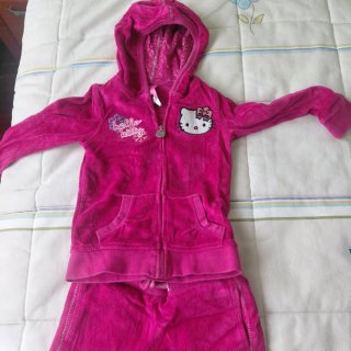 Chándal niña Hello Kitty rosa 104cm