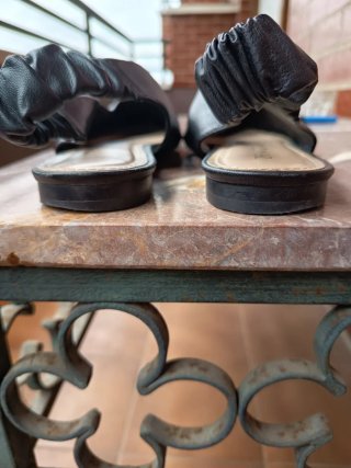 Zapatos ZENDRA BASIC negros destalonados
