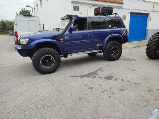Nissan Patrol 2000