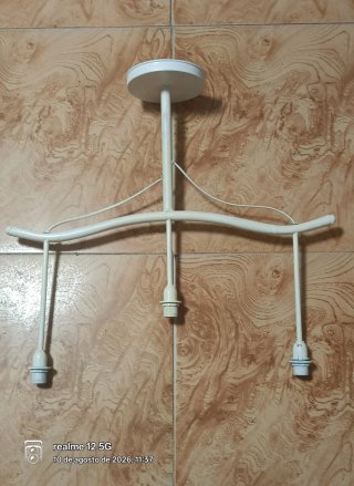 Lámpara moderna 3 brazos blanca
