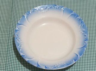 Platos y Fuente/Ensaladera Siglo XIX