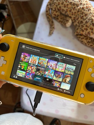 Nintendo Switch Lite Giallo