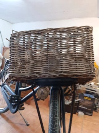 Bicicleta Holandesa con Cesta