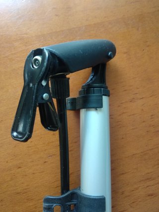 Bomba de aire para bicicleta