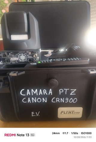 Cámara PTZ Canon CR-N300 4K + Flyht Pro WP Safe