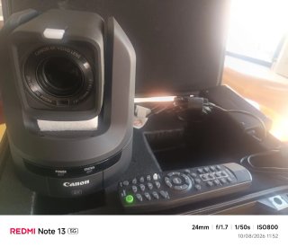 Cámara PTZ Canon CR-N300 4K + Flyht Pro WP Safe