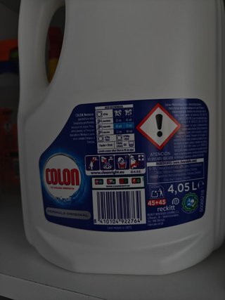 Lote de productos de limpieza