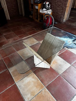 Mesa de salón de mármol travertino