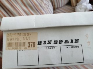 Zapatos de salón negros para mujer