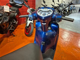 Honda SH 125i Scooter Azul Plata