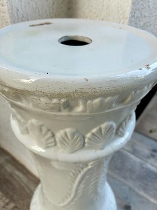Columna de cerámica blanca para macetero