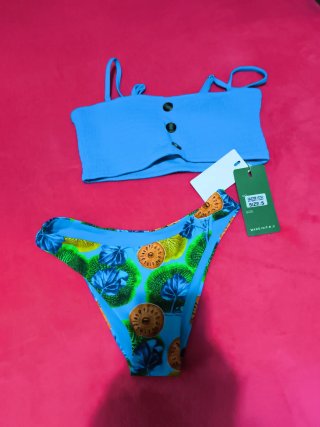 Bañador azul tropical nuevo