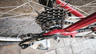 Bicicleta carretera BH ALU10 Roja