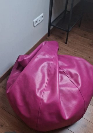 Puff piel sintética rosa