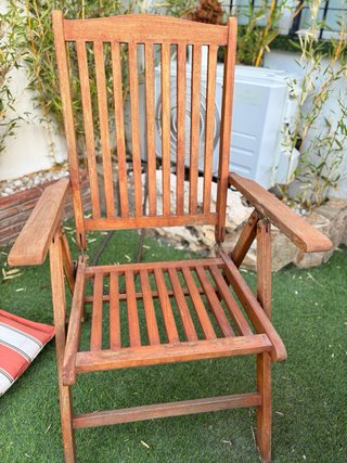 Conjunto mesa y sillas de jardín madera