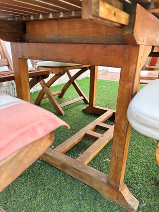 Conjunto mesa y sillas de jardín madera