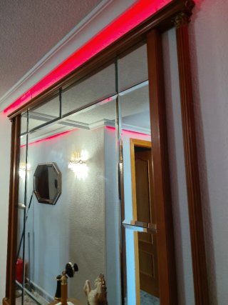 Mueble recibidor madera  Recoger en la casa.