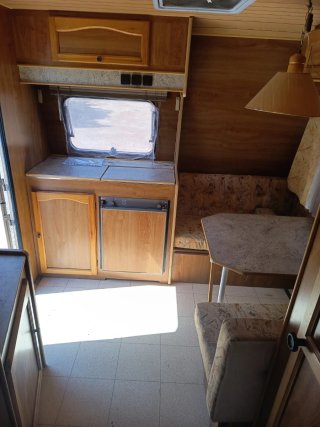 Caravana Roller 750 kg